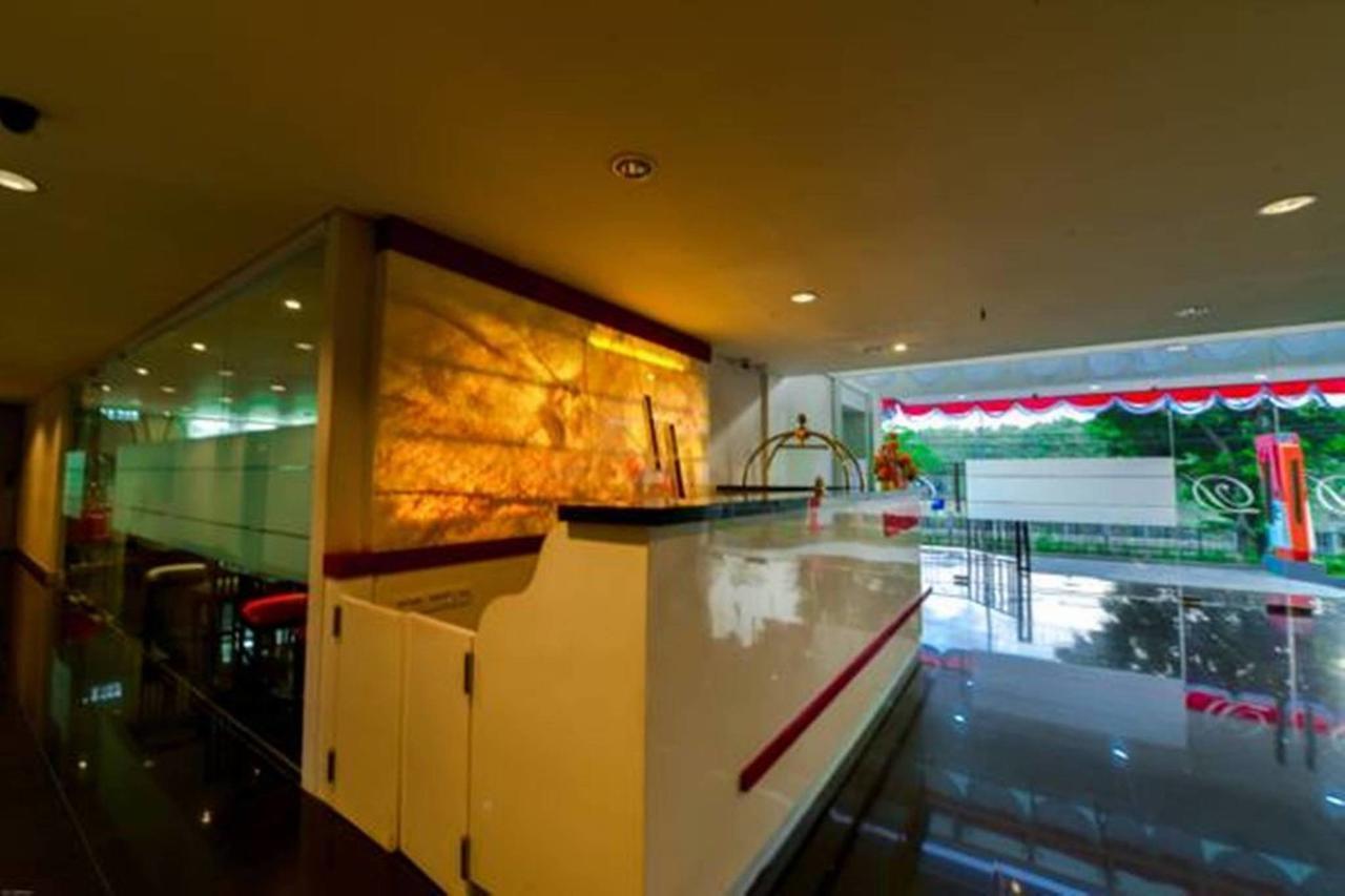 ดีโฮเต็ล จาการ์ต้า Hotel จาการ์ตา ภายนอก รูปภาพ