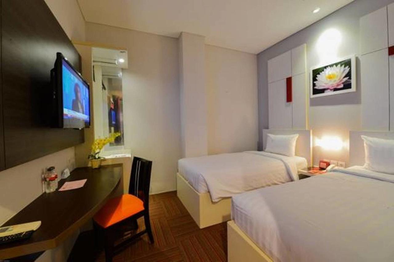 ดีโฮเต็ล จาการ์ต้า Hotel จาการ์ตา ภายนอก รูปภาพ